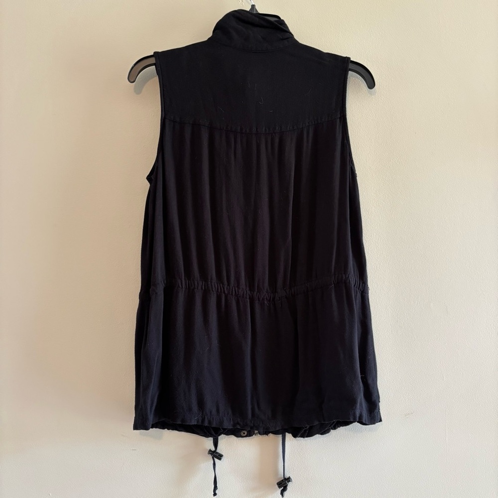Pinky Black Rayon Top with Front Hardware - Picture 4 of 4